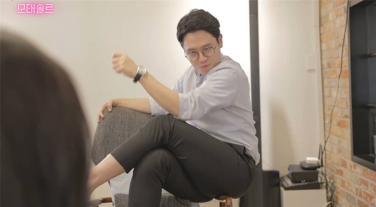 《母胎单身》中文版